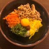 鶏肉で ビビンバ 風丼☆